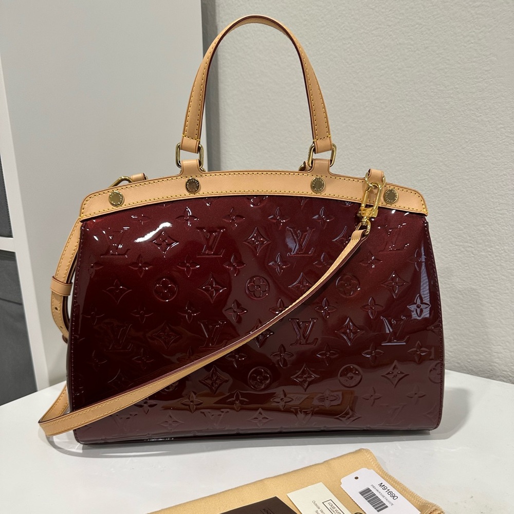 Louis Vuitton Vernis Brea Rouge Fauviste MM Bag